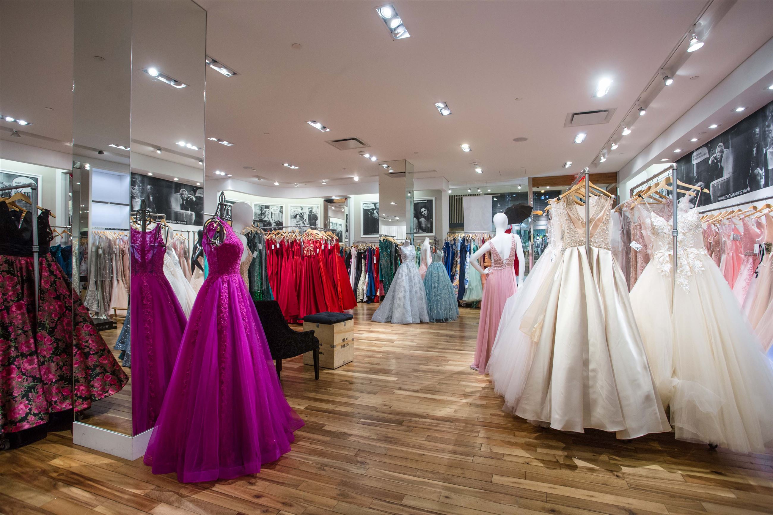 Prom dress store in Canada with a large selection or prom gowns.