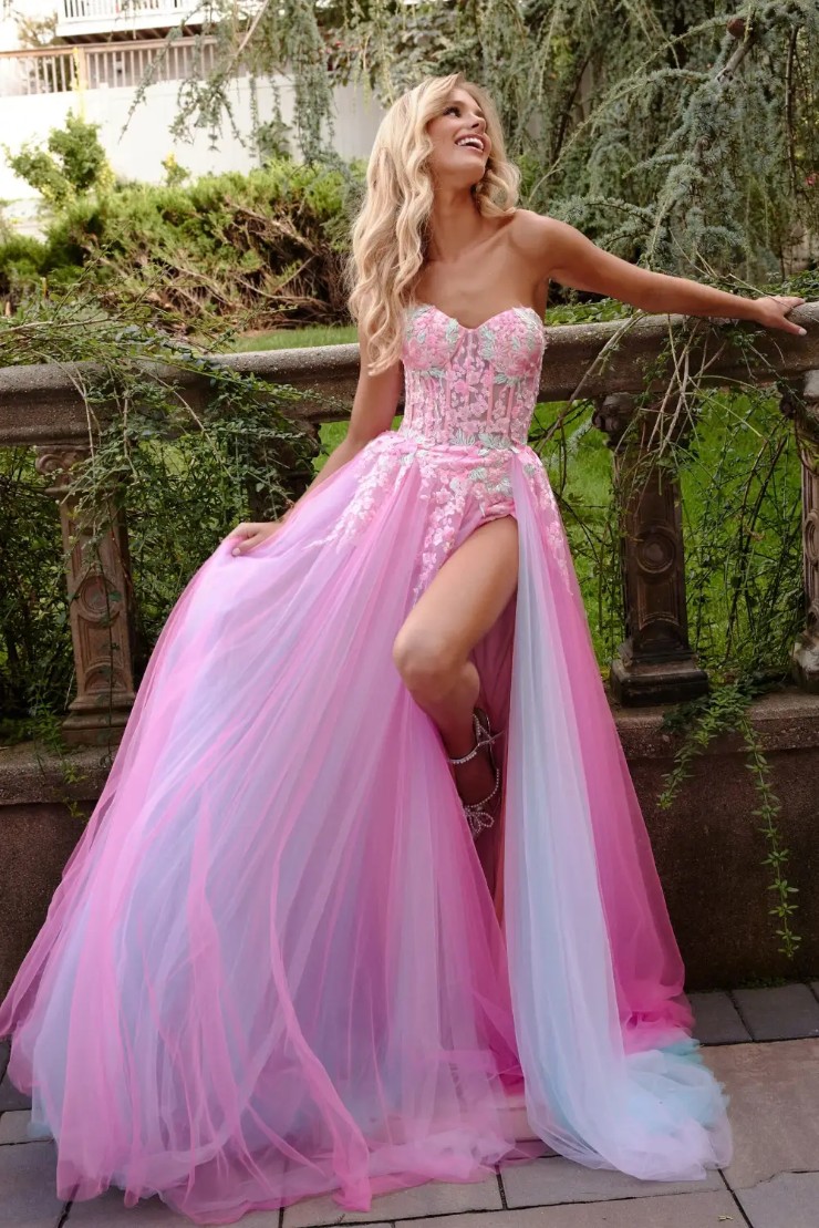 Jovani Style: 23713 Default Thumbnail Image